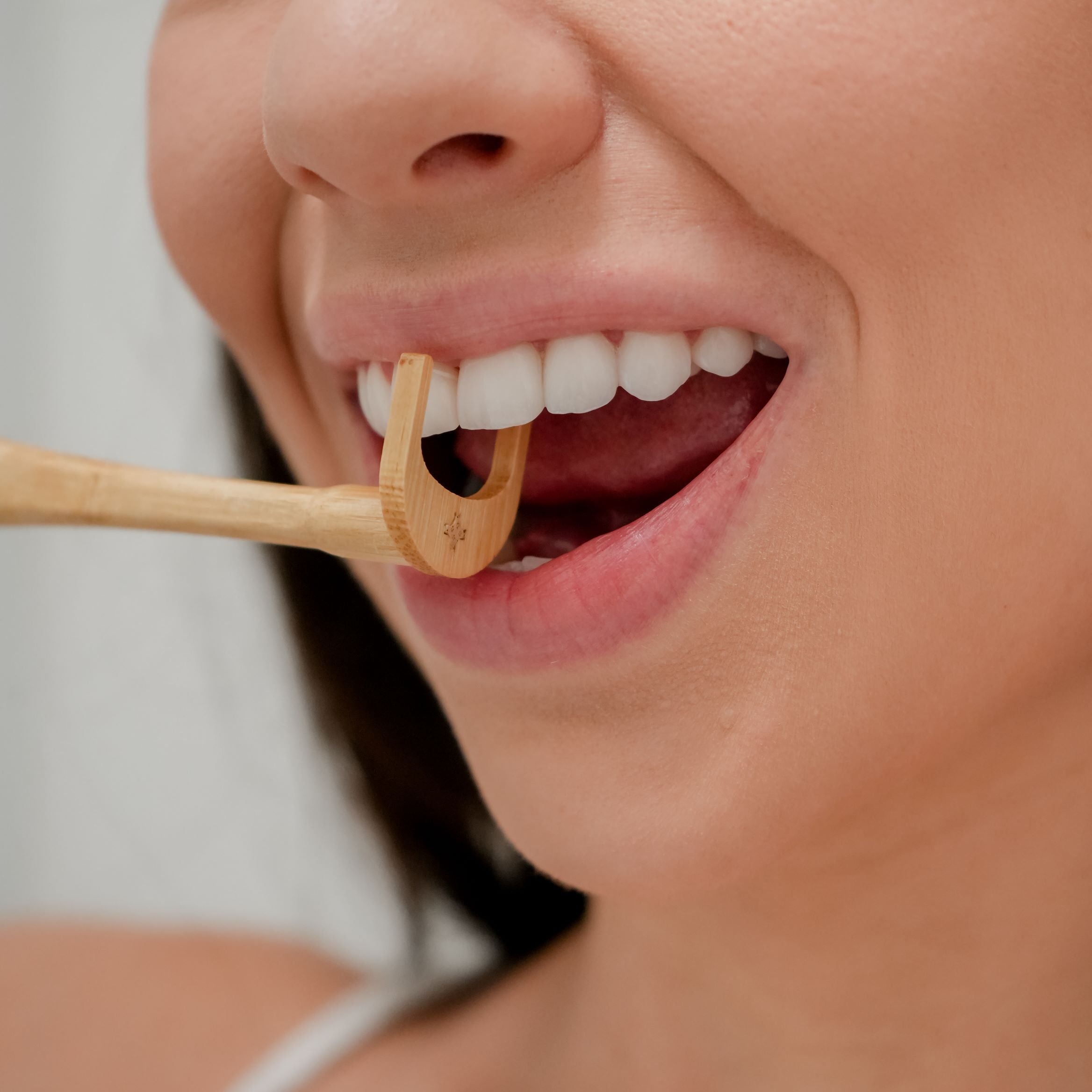 Bamboo Sonic Flosser